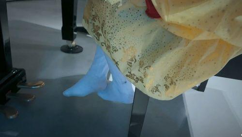 女人成人防尿裙视频,女性成人防尿裙体验分享