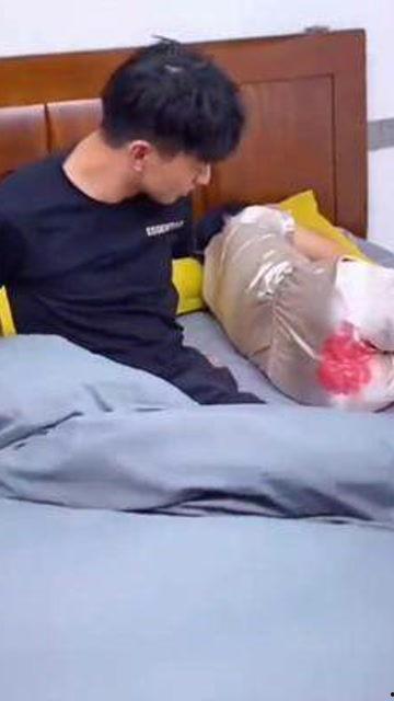 成人护理裤更换视频大全,成人护理裤更换技巧视频大全