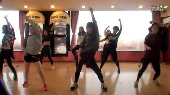 成人舞蹈霸气街舞视频教学,跟随视频学跳成人舞蹈