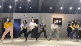 成人舞蹈配音视频,成人舞蹈配音视频魅力解析